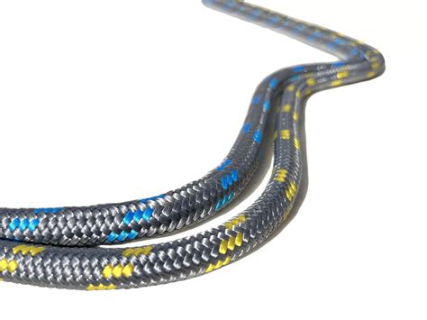 代理手游软件加盟与网游制作 入局游戏产业的两种路径